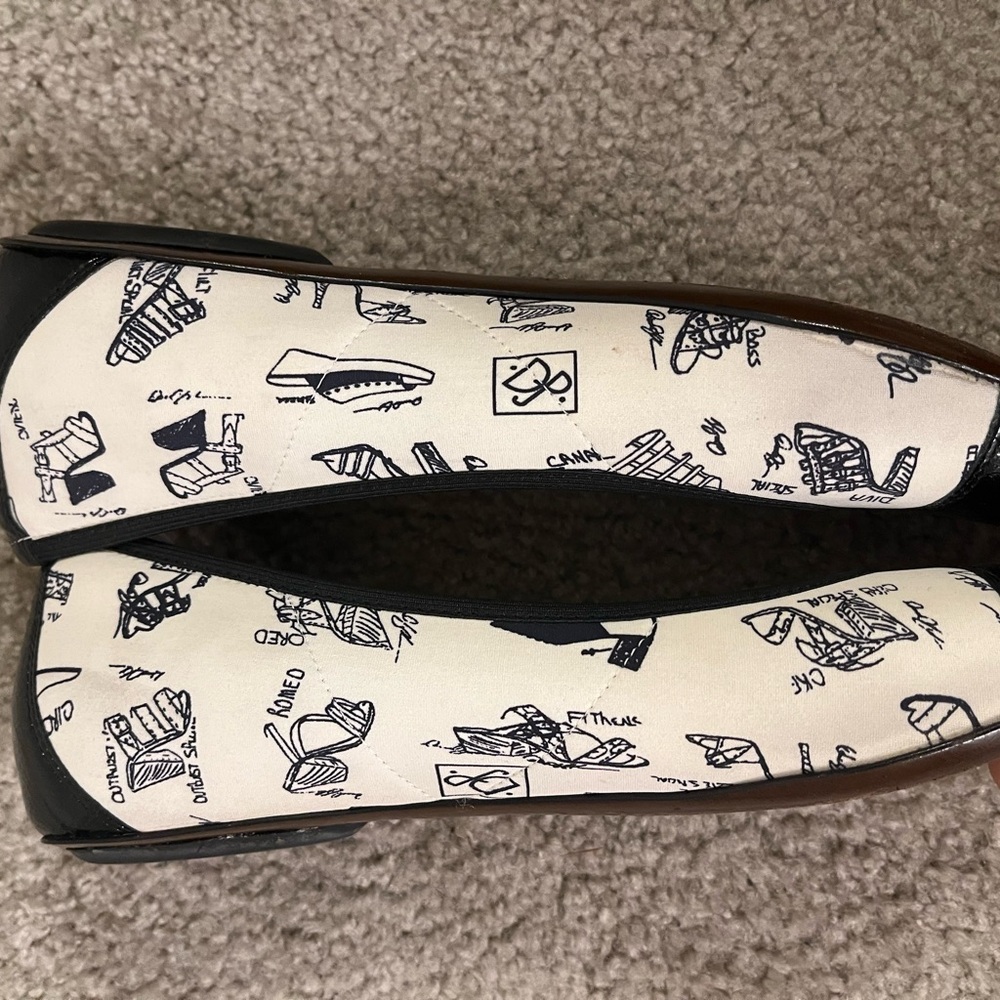 Donald J. Pliner Black and Cream Patterned Flats - Picture 4 of 6